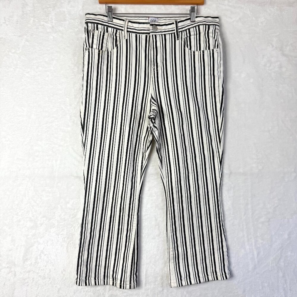 BDG Kick Flare High Rise Cropped Striped Denim Jeans Womens 32 Cream White